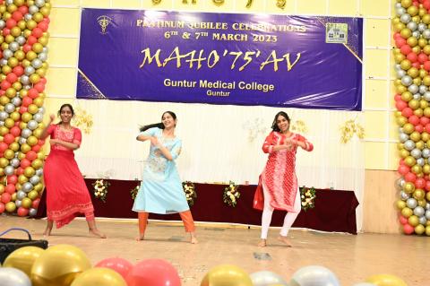 Platinum Jubilee College Day