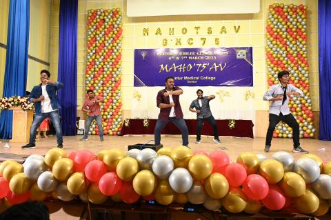 Platinum Jubilee College Day