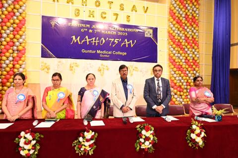 Platinum Jubilee College Day