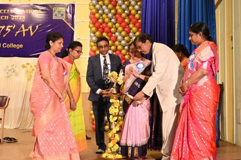 Platinum Jubilee College Day