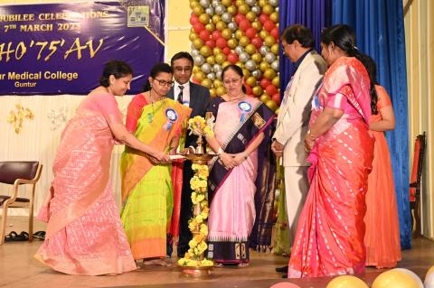 Platinum Jubilee College Day