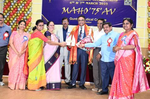 Platinum Jubilee College Day