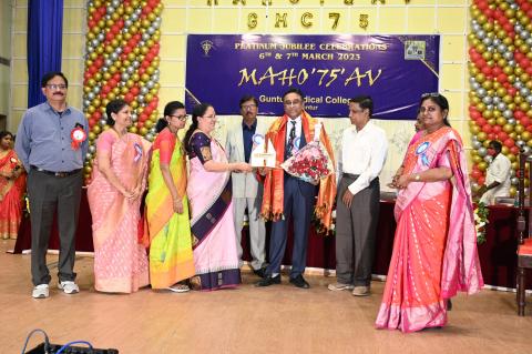 Platinum Jubilee College Day